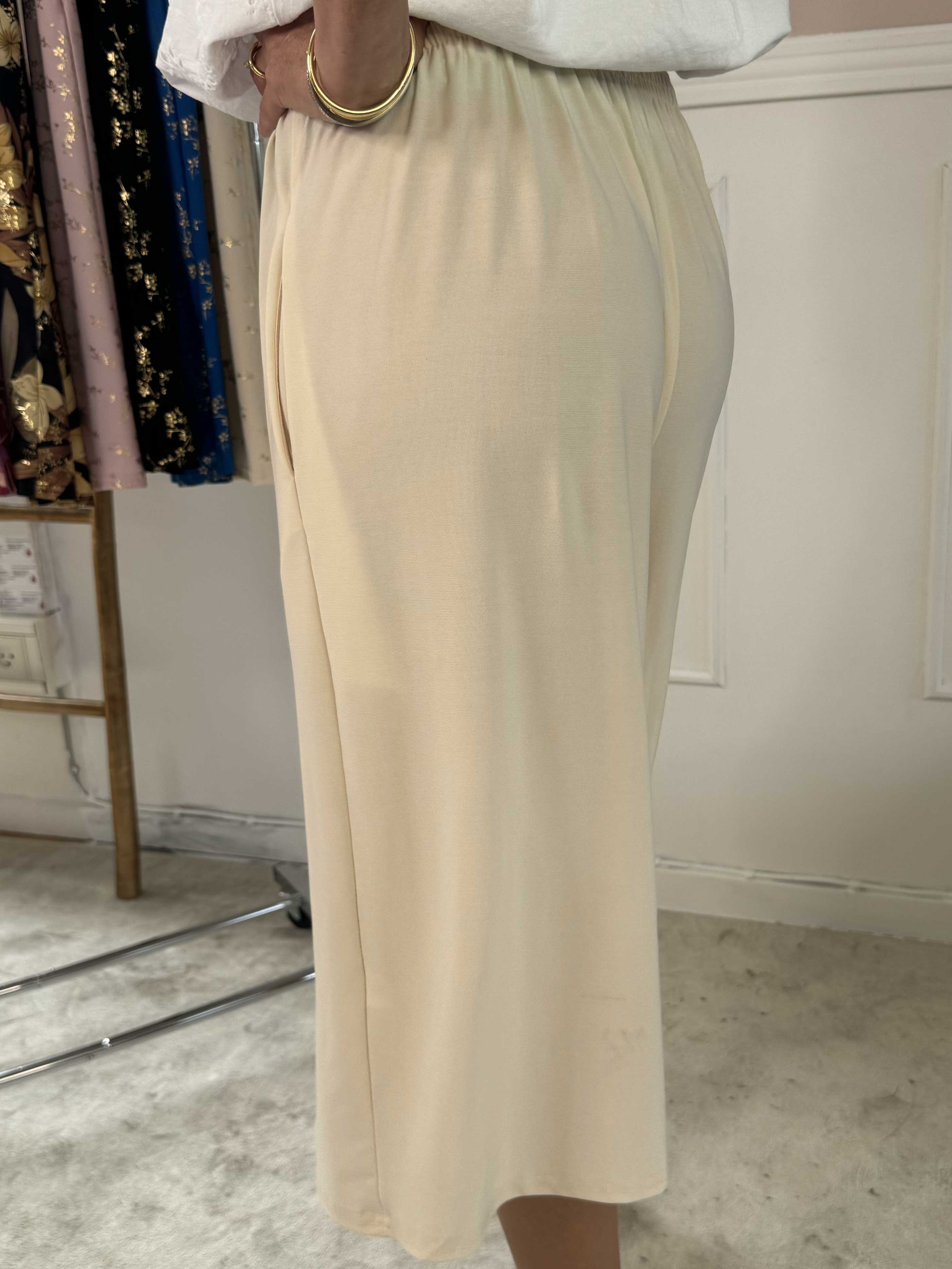 Pams Plain Knickers - Knickers i elastiskt tyg med resårkant